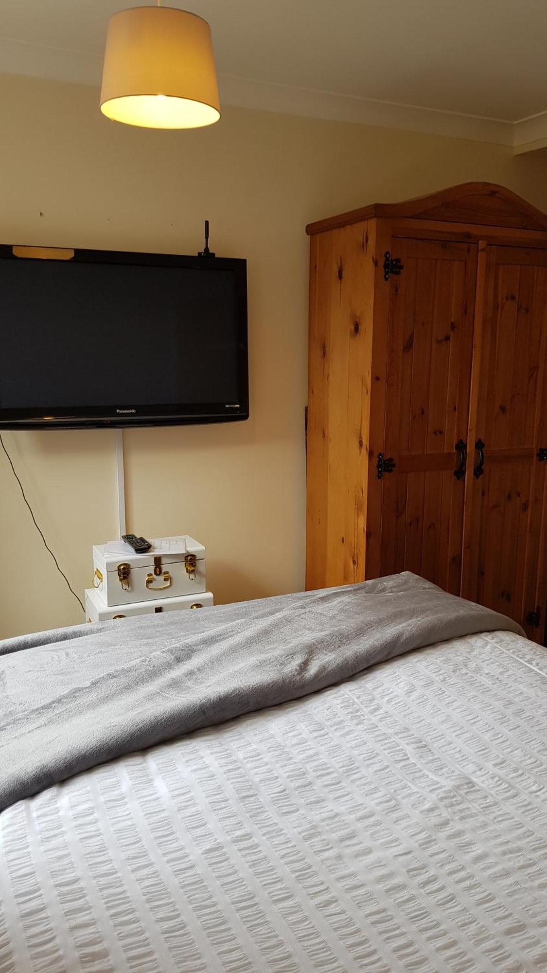 Comfortable Family In * Immingham